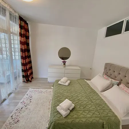 דירה Central Flat